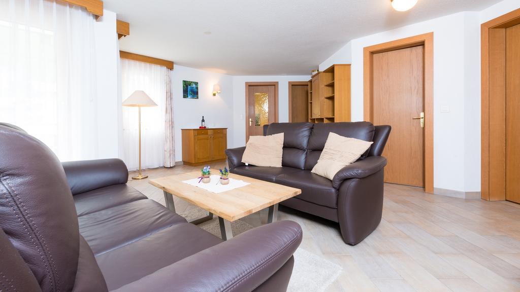 Haus Evita Saas-Grund Cameră foto
